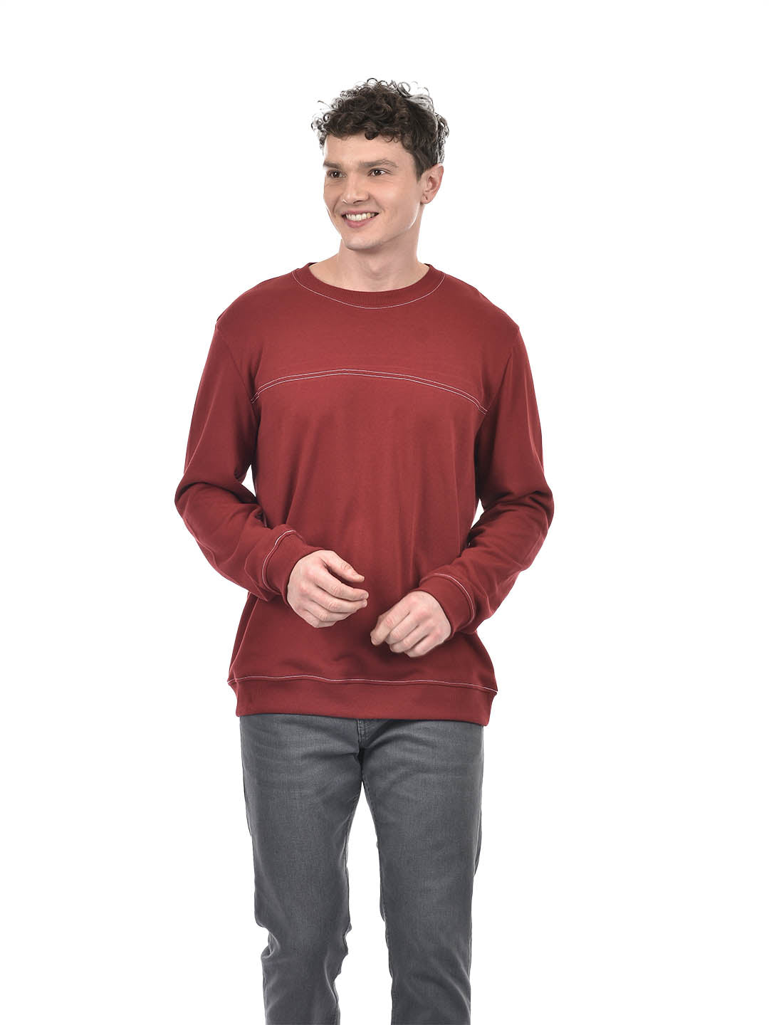Classic Maroon Crewneck Sweatshirt with Contrast Stitch Detail